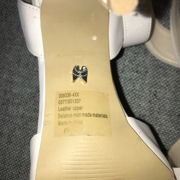 Victoria’s Secret Heel with Ankle Strap - Picture 7 of 7